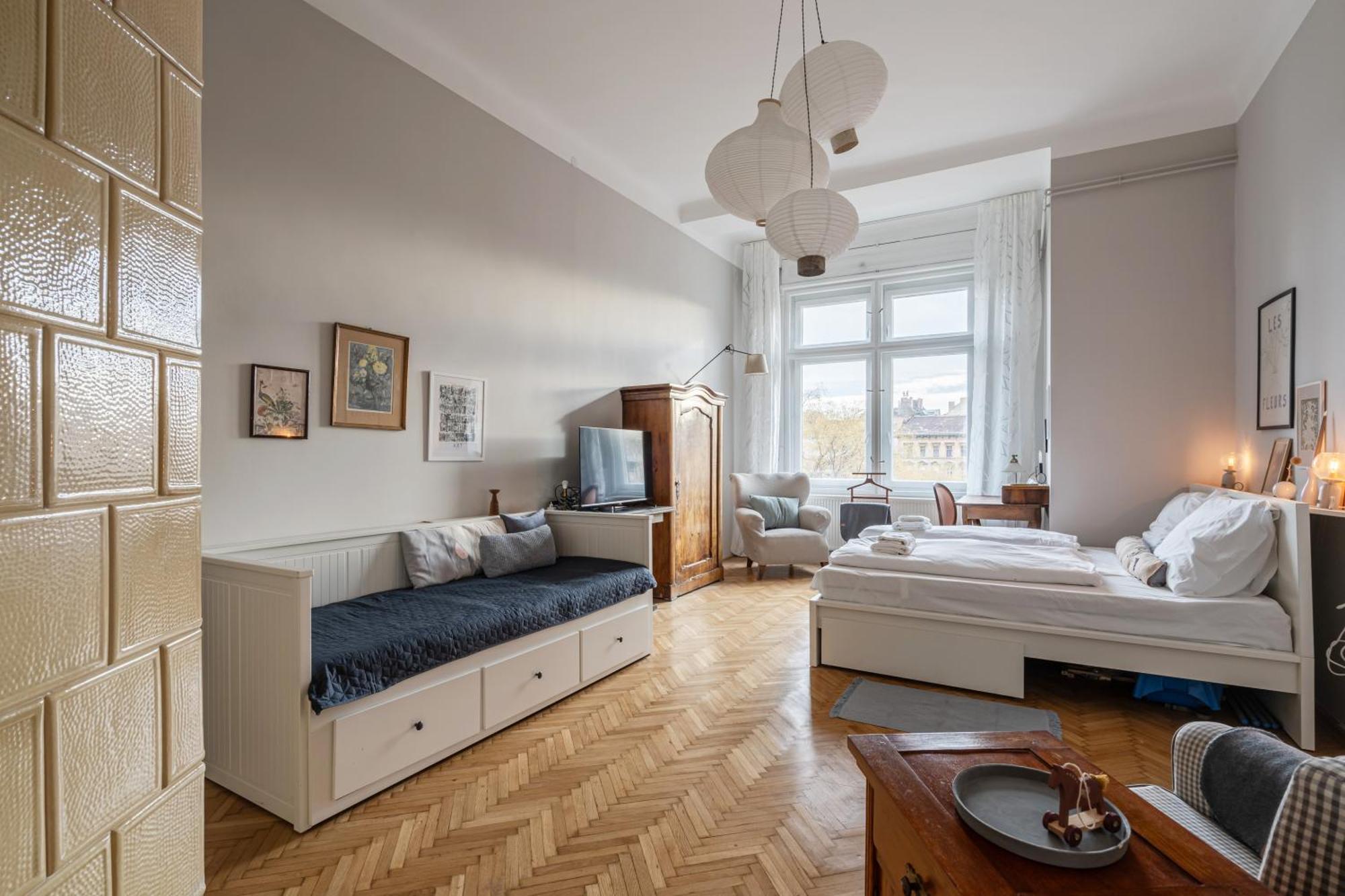 Parkside * Budapest